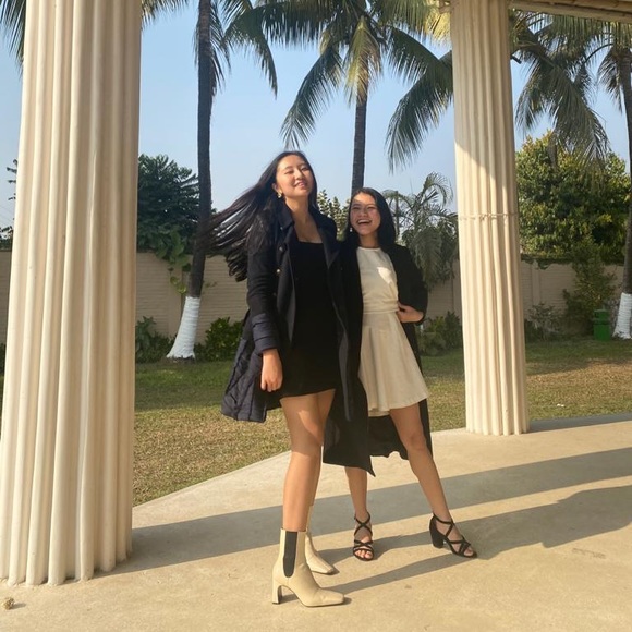 Zara ladies slim boots. Size 37. Wore twice only - Picture 7 of 9